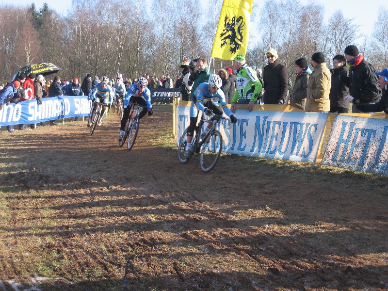 gal/Saison 2011/Championnat_Monde_Cyclo_cross_30_janvier_2011_St_Wendel/IMG_1877.JPG